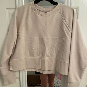 Nike cream cropped pull over